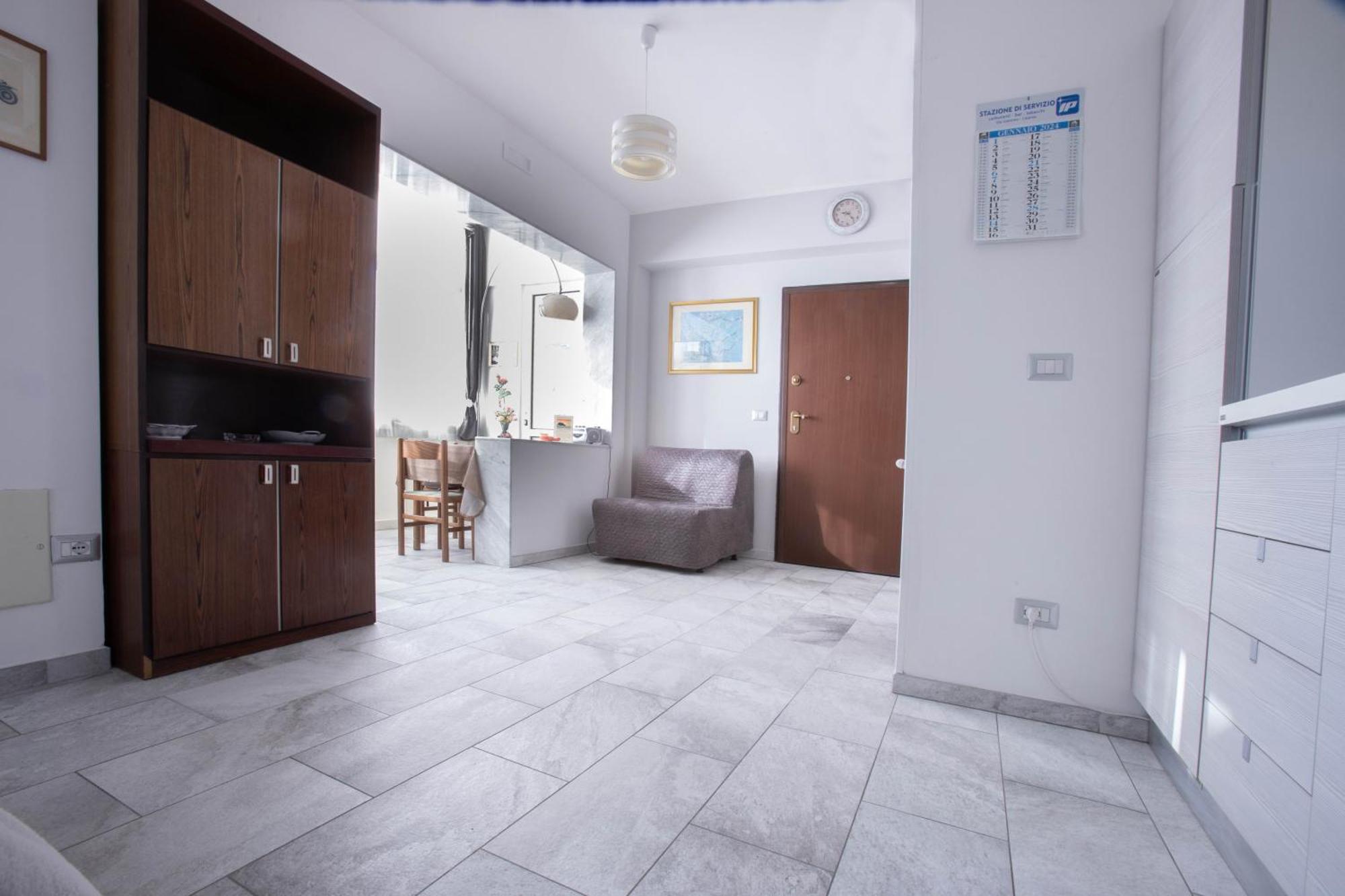 Alojamento de Acomodação e Pequeno-almoço Etna Sea House 3*